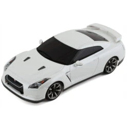 Kyosho MA-020 AWD Mini-Z ReadySet W/Nissan GT-R R35 Body (White) & KT-531P 2.4GHz Radio #32628PW
